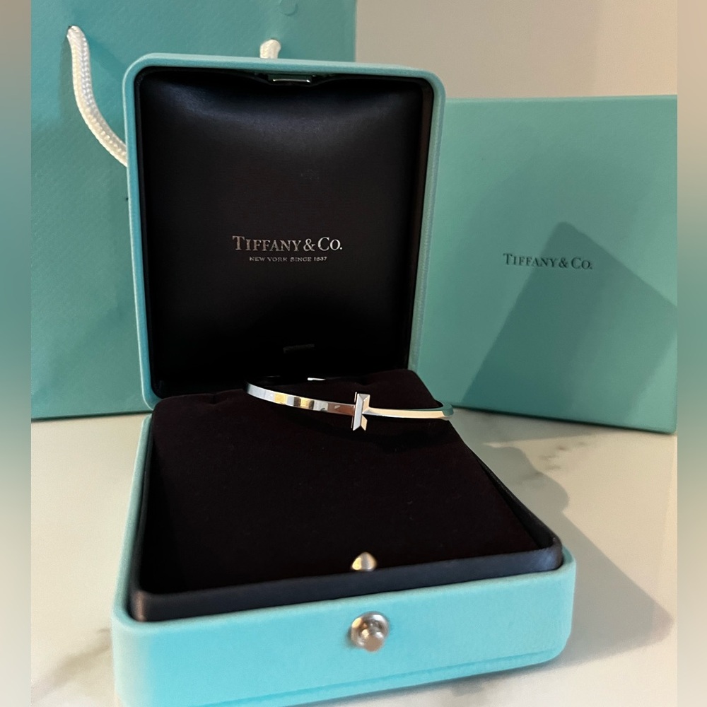 TIFFANY＆CO T1 Narrow Hinged Bangle Bracelet 18K White Gold Excellent
